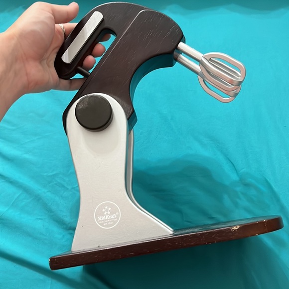 KidKraft ESPRESSO BAKING SET mixer only - Picture 4 of 5